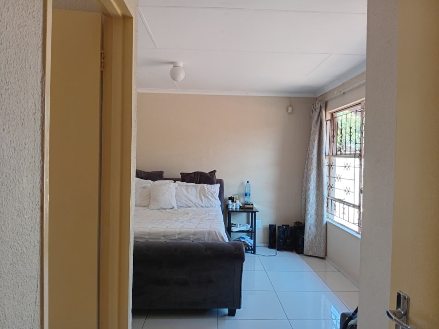 3 Bedroom Property for Sale in Tlhabane West North West